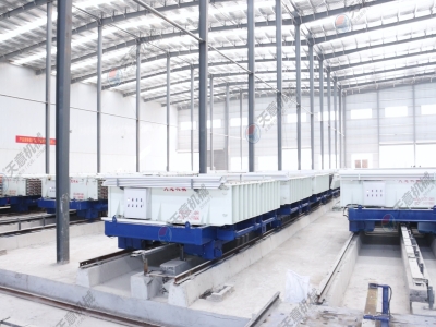 在選擇隔墻板機廠家時，需要注意什么？